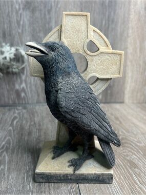 Summit Collection Gothic Raven on Celtic Cross Statue Figurine Dark Decor 8”